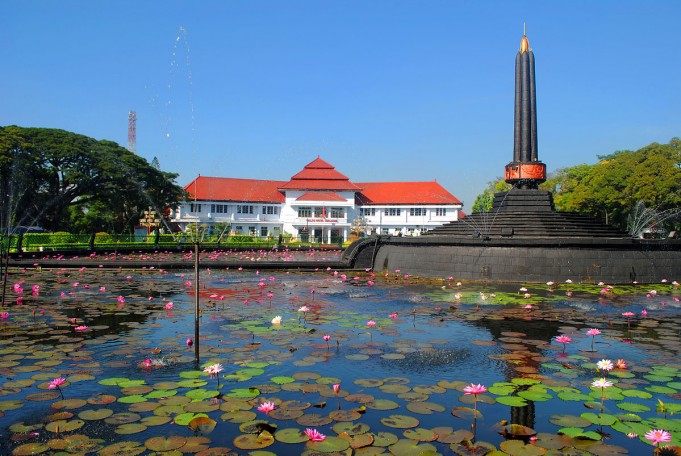alun-alun-tugu-malang-681x456-1